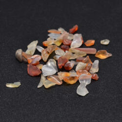  Karneol Ásványtörmelék 2-8x2-4mm 20g