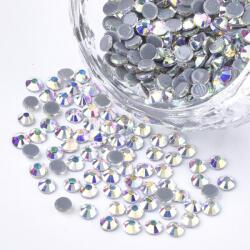Ezüst Színű Szivárványos (8) Lapos Hátoldalú Műköröm Strassz Csomag 2, 7x2, 8mm (~1440db)