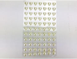  Öntapadós flitter szivecskés krém 77db/levél