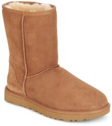 UGG Ghete Femei CLASSIC SHORT II UGG Maro 37