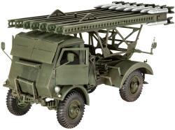 Revell Model de asamblat Revell Militar: Camioane - Artilerie cu rachete W. O. T. 8 BM-13-16 Katyusha/Cargo (R03338)