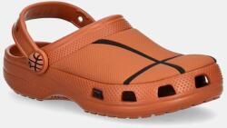 Crocs gyerek papucs CLASSIC BASKETBALL CLOG narancssárga, 210156 - narancssárga 33/34