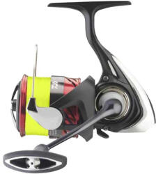 Daiwa Mulineta echipata cu fir Daiwa 23 Ninja LT 3000-C, 4 rul, 150 m x 0.23 mm, 5.3: 1 (D.10006.300)