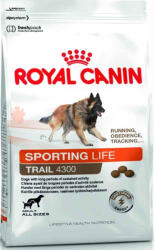 Royal Canin Sporting Life Trail 4300 15kg Hrană Uscată pentru Câini Adulţi cu Porumb, Orez brun și Pui (1861150)