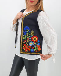 Magazin Traditional Vesta brodata cu model traditional Angi 9
