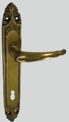 Gomboss/perfekto Barokk Kilincsgarnitúra Antik Súrolt Felület Lyuk Nélküli (30-000005-31)