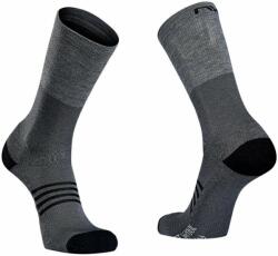 Northwave Extreme Pro High Sock Black XS Kerékpáros zoknik (C89212040-10-XS)