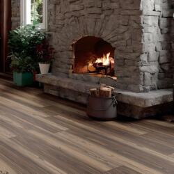 SWISS KRONO Parchet laminat de nuc My Floor Cottage 8 mm ton inchis MV8110
