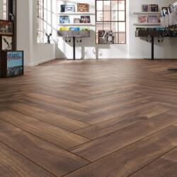 SWISS KRONO Parchet stejar laminat Kronotex Herringbone 8 mm ton inchis D4766