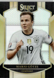 Panini 2016-17 Panini Select Terrace Silver Prizm #22 Mario Gotze
