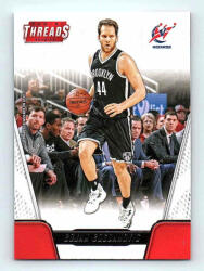 Panini 2016-17 Panini Threads Base #32 Bojan Bogdanovic