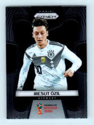 Panini 2017-18 Panini Prizm World Cup Soccer Base #96 Mesut Ozil
