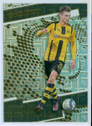 Panini 2016-17 Revolution Soccer Base Infinite #25 Lukasz Piszczek