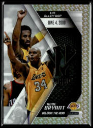 Panini 2015 Panini Kobe HeroVillain - Gold 24 Unleash the Hero # 5 Kobe Bryant