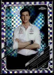 Topps 2021 Topps Chrome Formula 1 Racing Purple Checker Flag #81 Toto Wolf 006/199