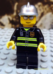 LEGO® Minifigurák Tűzoltó Króm Sapkában cty0047 (cty0047)