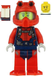 LEGO® Minifigurák Scuba Diver - Male, Smirk, Red Helmet, White Air Tanks, Red Flippers cty1166 (cty1166)