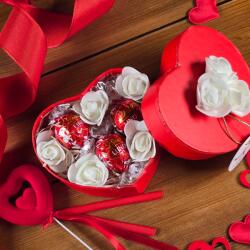  Love Box Mini + Ajándék szív alakú virágpálca