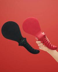 Fun Factory Bück Dich Spanking Paddle -Fenekelő lapát dildó véggel Fekete
