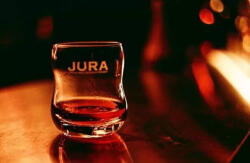 Isle of Jura Whisky 10y 0, 7l Single Malt Scotch 40% Special Edition DD. + 2 pohár