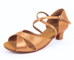 Botan női tánccipő BL-15 testszínű 4 cm Cuban Méret: 38, 5