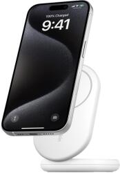 Belkin BOOST CHARGE Qi2 15W mágneses töltőállvány, összecsukható, adapter nélkül, fehér színben (WIB007hqWH)
