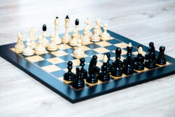 Sakküzlet Queen´s gambit fa sakk-készlet