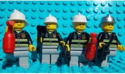 LEGO® minifigura - Tűzoltók (9247-12)