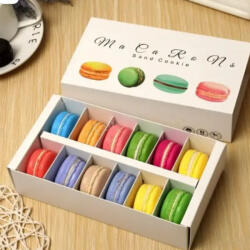  Macaron doboz tetővel 12 részes több színben 10 db