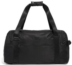 Under Armour Studio hátizsákként is hordható női sporttáska-Fekete UA1388929-001 - taskaweb