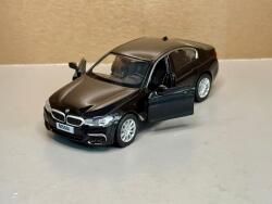 RMZ CITY Macheta auto Bmw seria 5 M5 (G30) Black 20171/43 (7098)