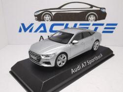 iSCALE Audi A7 Sportback Florett silber 20171/43 (9666)