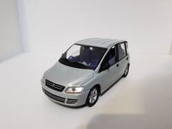 SOLIDO Fiat Multipla1/43 (8825)