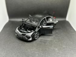 HONGW Macheta auto Toyota Corolla Hybrid 2019 (Replica) Black cu led-uri si sunete1/43 (29602)