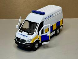 Welly Macheta auto Mercedes Benz Van 2015 Police1/43 (32290)