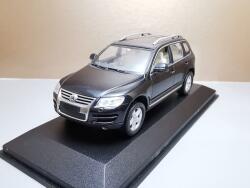 MINICHAMPS VW Touareg 1 Facelift 2006 negru1/43 (2546)