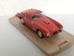 MODEL BOX Ferrari 250 Gt1/43 (2277)