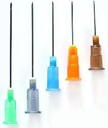 SALUS 22g 1 egyszerhasználatos tű (0, 7 x 25 mm)(chirana injecta) fekete