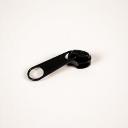 Takoy Cipzár kocsi / Fém futó cipzárhoz húzóval #3 mm fekete