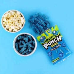 Sour Punch Bites Blue Raspberry kék málna ízű savanyú gumicukor 105g - vegyesbolt