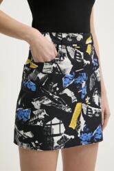Moschino Jeans szoknya fekete, mini, egyenes, 0116 3241 - fekete 42