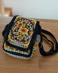 Magazin Traditional Geanta brodata traditional 14