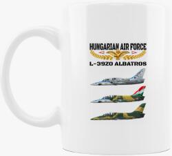 Los Polos Aranysas L-39 bögre