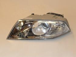 Skoda Octavia 2004-2008 - Fényszóró DE-H7/H1 bal, motorral (projektoros) TYC