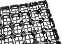 GEOMAT Műanyag gyeprács - Geopave GRAVEL - vastagság 40 mm, teherbírás 400 t/m2, 57×38×4 cm fekete