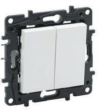 Legrand NiloéStep 105 2x1P csillárkapcsoló betét közp. fedéllel fehér süllyesztett rugós IP20 LEGRAND - 863105