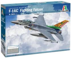 Italeri Mașină de model Italeri 1/48 F-16C Fighting Falcon (2825S)