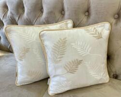 Hiko Set 2 perne decorative 2Face din bumbac brodat, cu fata detasabila, Hiko crem, editie limitata (100006068)