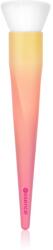 essence BRUSH IT LIKE IT'S ART make up buffer brush make - up ecset 01 Buff On, You’re A Work Of Art