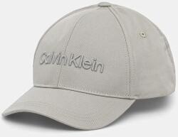 Calvin Klein pamut baseball sapka fehér, nyomott mintás, K50K505737 - szürke Univerzális méret - answear - 11 990 Ft